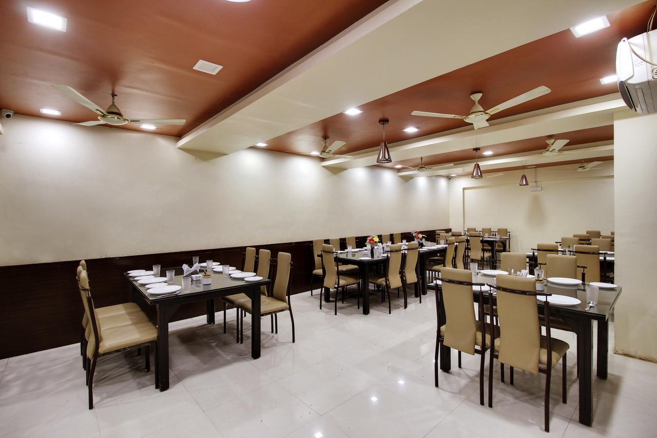 Daksh Hotel And Restaurant Talala Buitenkant foto